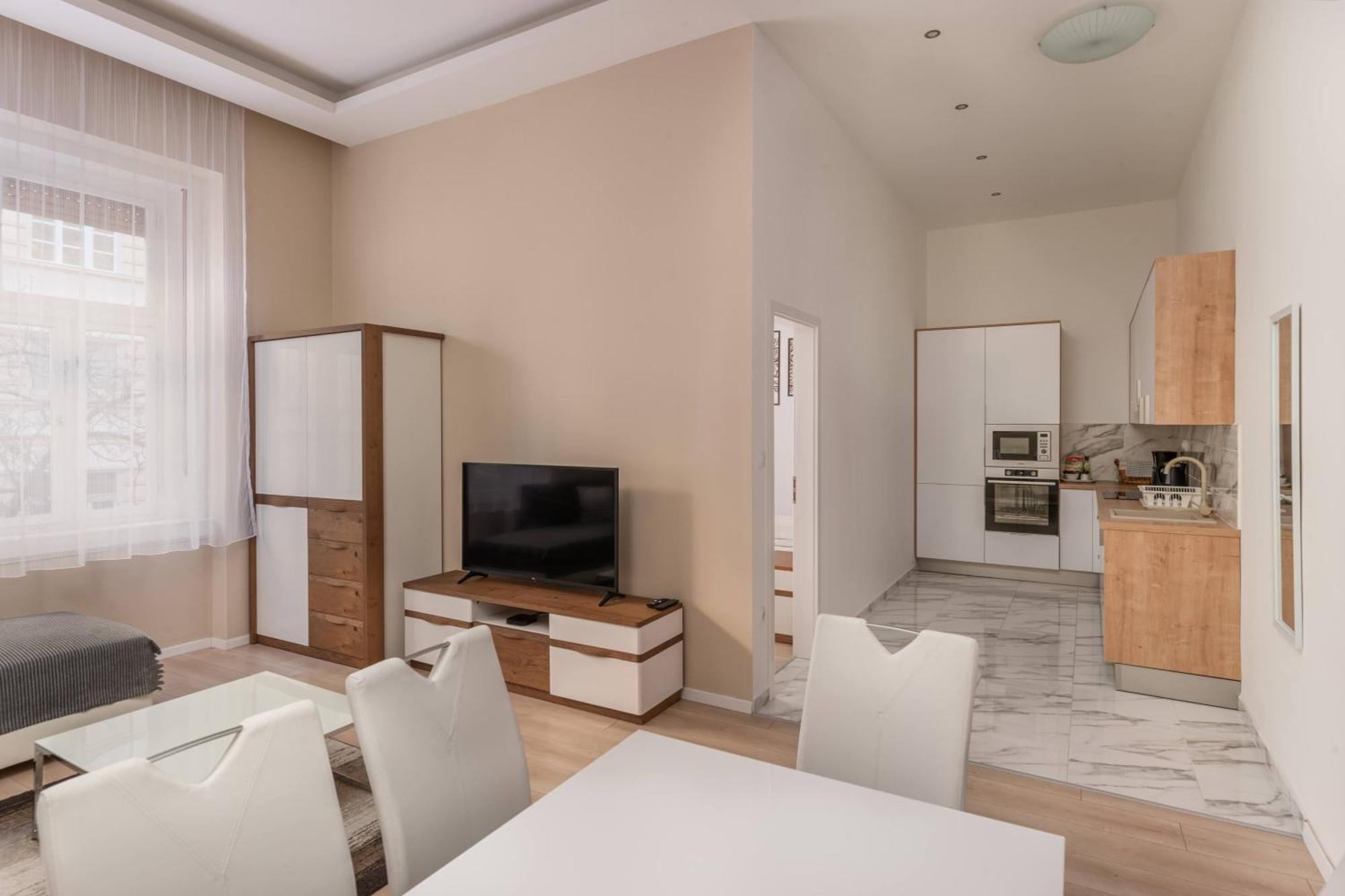 Apartment With 2 Bedrooms Near Gellert Thermal Bath Budapeşte Dış mekan fotoğraf